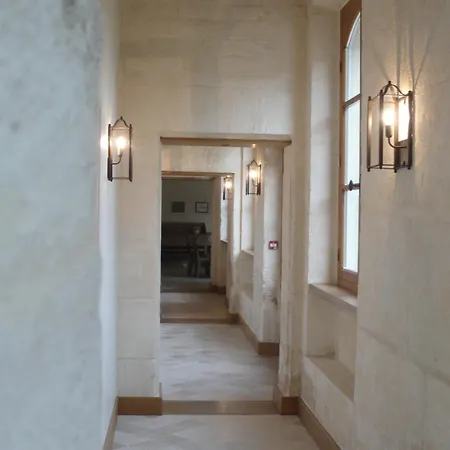 Le Clos Barisseuse Hotel
