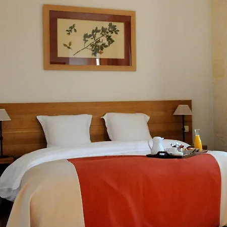 Le Clos Barisseuse Hotel 3*